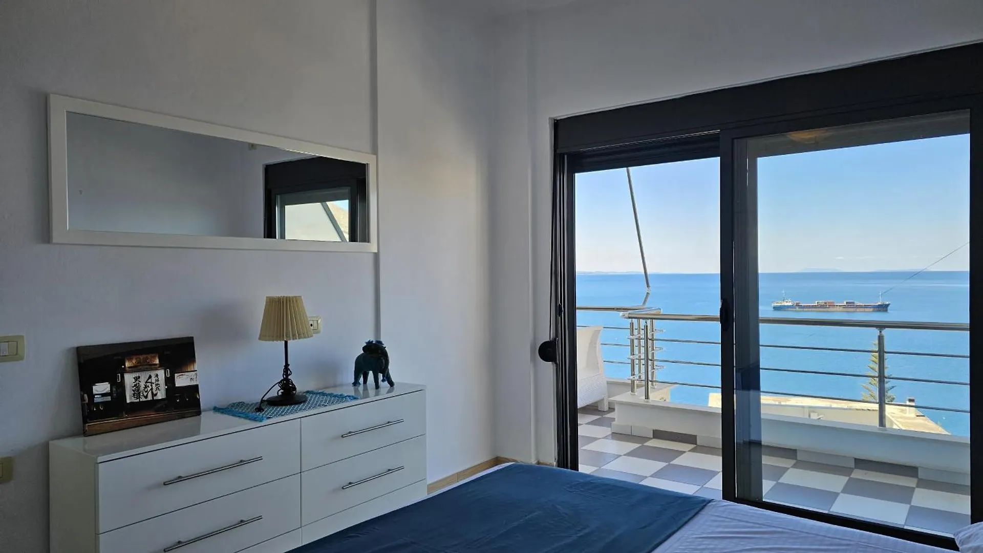 Apartmán Sunset Tarraces Sarandë 0*,
